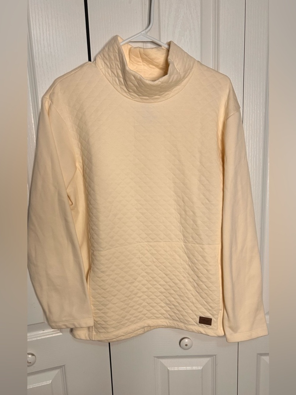 L.L. Bean Quilted Mock Neck Pullover Sweatshirt Women’s Size L Cream Outdoor NWT